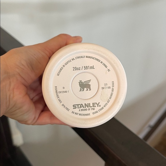 Stanley Blush Pink Tumbler with Straw - Picture 4 of 4